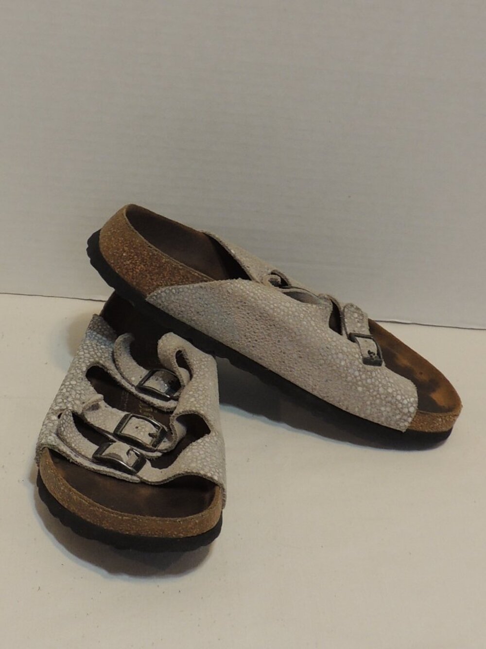 Papillio Sandals Woman Size 5 Gray Brown Black Beach Pool Outdoor Sandals